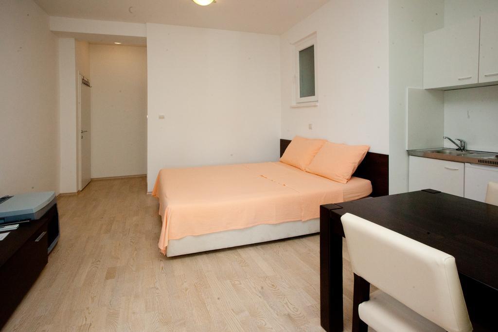 Apartments Klara Сплит Екстериор снимка